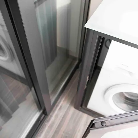 Flat 1, Spacious 3 Bedroom Near Beaches And Countryside דירה L-Imgarr