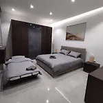 Mgarr Flat 1, Large 3 Bedroom, With Patio, Near Beaches And Countryside L-Imgarr