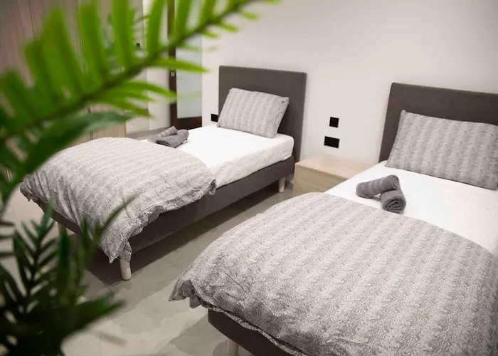 Flat 1, Spacious 3 Bedroom Near Beaches And Countryside *